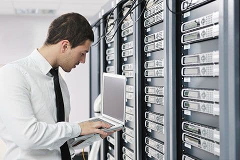 Administracja i eksploatacja systemów komputerowych, urządzeń peryferyjnych i lokalnych sieci komputerowych
